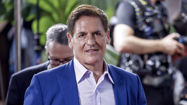 Εμφύλιος μεγατόνων στους Μάβερικς: Ο Κιούμπαν σέρνει στα δικαστήρια τους νέους ιδιοκτήτες!