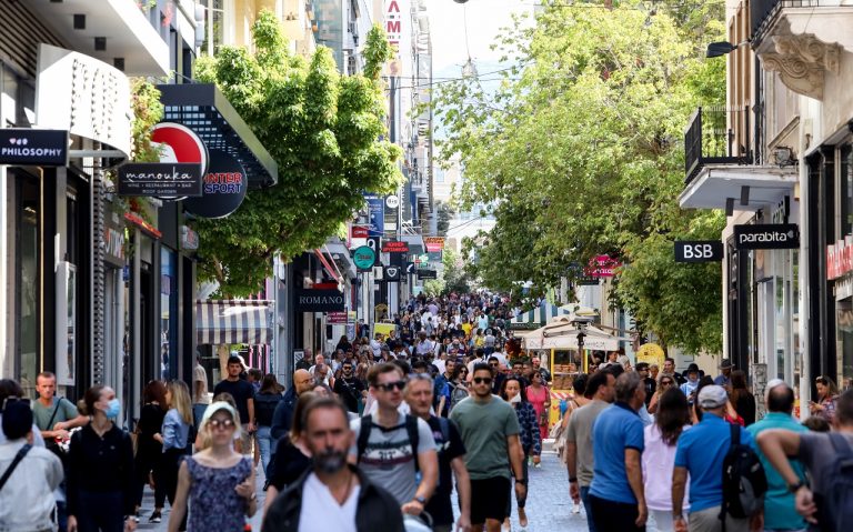 Θερινές εκπτώσεις 2026: Ξεκινούν αύριο 13/7 οι προσφορές, τι πρέπει να προσέξουν οι καταναλωτές