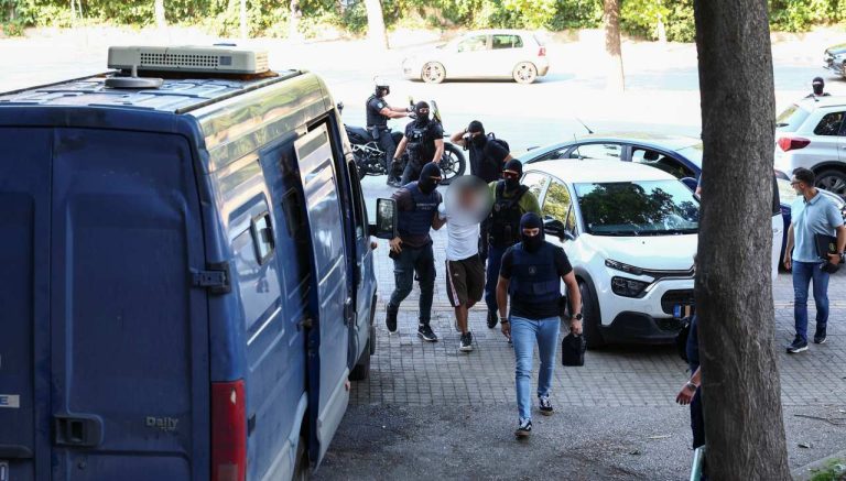 Θεσσαλονίκη: Απολογείται σήμερα ο 4ος κατηγορούμενος για τη φονική επίθεση στο σπίτι της οικογένειας Νέστορα