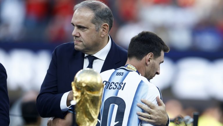 Έκτακτη σύσκεψη και της CONCACAF για τα σχέδια του Ινφαντίνο!