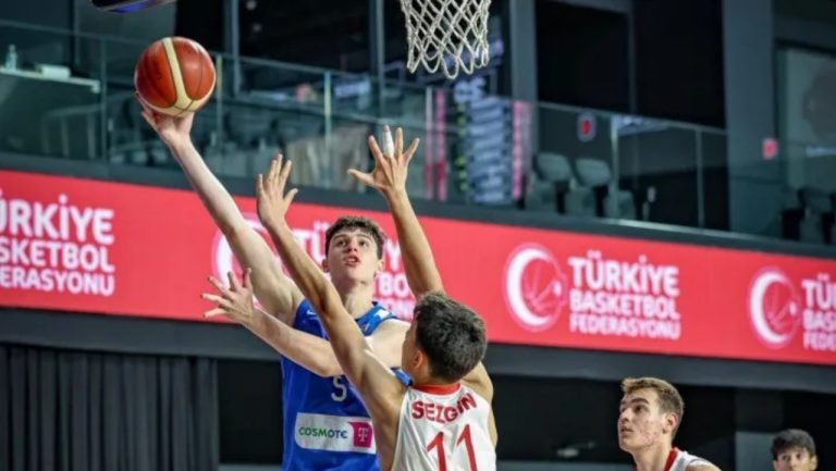 Ελλάδα-Τουρκία 94-73: Η Εθνική Παίδων γύρισε από το -13 και έκανε χαλαρά το 3/3 στο Μπασάνο!