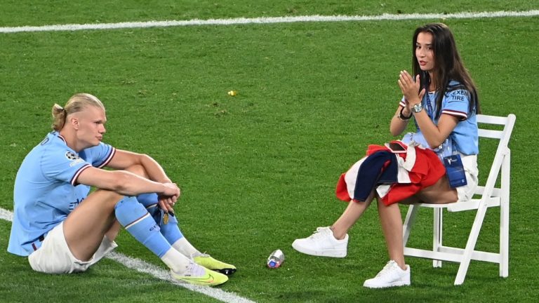 Μουντιάλ 2026: Social εκτόξευση για τη σύντροφο του Χάαλαντ – Κέρδισε ένα εκατομμύριο followers σε έναν μήνα!