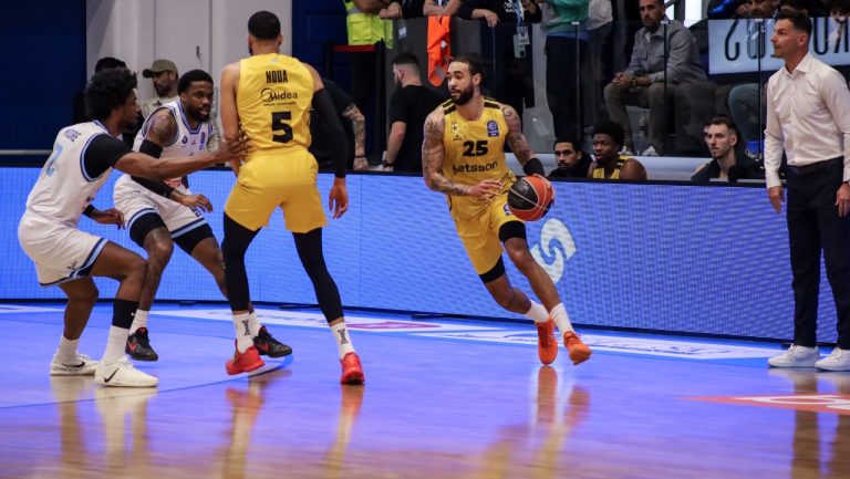 Χάρελ: «Πίστεψα στο πρότζεκτ της Μυκόνου μετά από συζητήσεις με τον κόουτς Ζιάγκο»