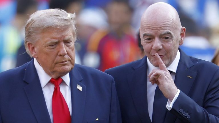 FIFA: Ο Ινφαντίνο δεν κάνει πίσω