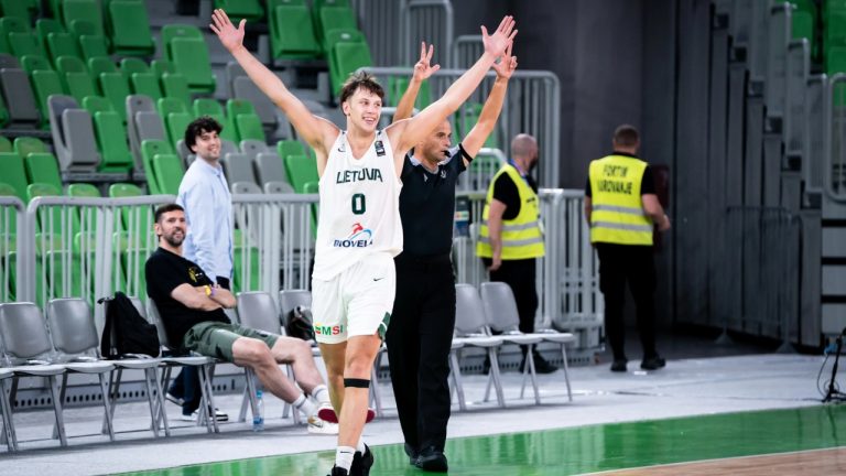 Ιστορικό ρεκόρ στο Eurobasket Νέων: Ο Γιουζένας έβαλε 46 πόντους! (video)