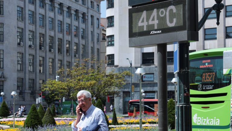 Τουλάχιστον 3.700 επιπλέον θάνατοι καταγράφηκαν στη διάρκεια του καύσωνα στη Γαλλία, το Βέλγιο και την Ολλανδία