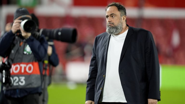 Nότιγχαμ Φόρεστ: «Το “σκάκι” του Μαρινάκη – Έτσι έκανε την πώληση – ρεκόρ»