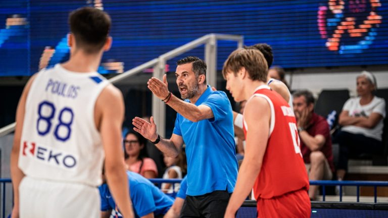 Σκροπολίθας: «Το πιο δύσκολο κομμάτι είναι το πνευματικό, στρέφουμε την προσοχή μας στην Γαλλία»