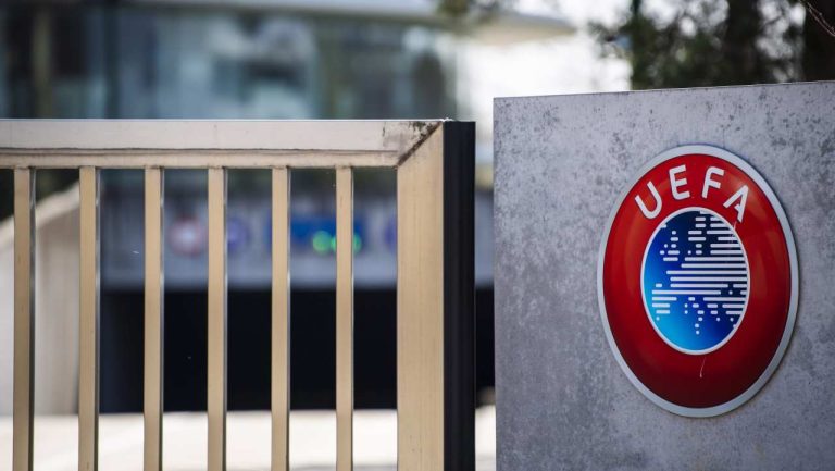 Σκληρή επίθεση UEFA σε FIFA: «Δεν μπορεί να πλουτίζει στην πλάτη του ποδοσφαίρου»