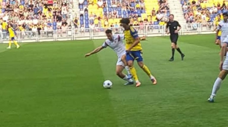 Καμπούουρ – Βόλος 1-2 : Συνεχίζει να ικανοποιεί στην Ολλανδία! (Highlights)