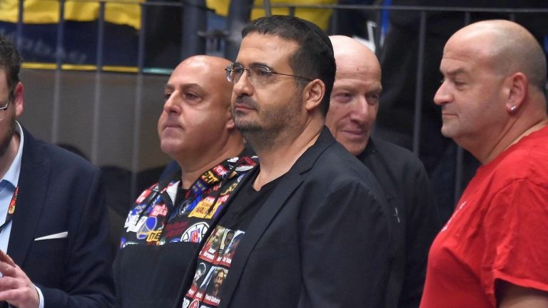 Χάποελ Τελ Αβίβ: Το «αντίο» του Γιανάι σε Μότλεϊ με… Αταμάν!