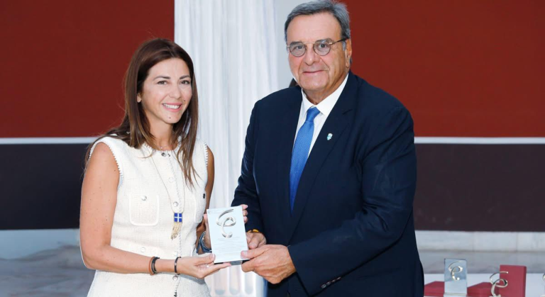 Συνάντηση της ΕΟΕ με την Υπουργό Παιδείας, Θρησκευμάτων και Αθλητισμού Σοφία Ζαχαράκη