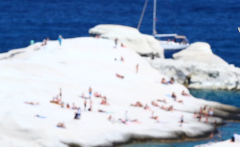 Έρευνα της Εισαγγελίας Σύρου για το ελικόπτερο στο Σαρακήνικο – Τι προβλέπει το θεσμικό πλαίσιο