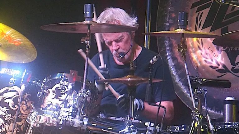 ZZ TOP: Έφυγε σε ηλικία 77 ετών ο drummer Frank Beard