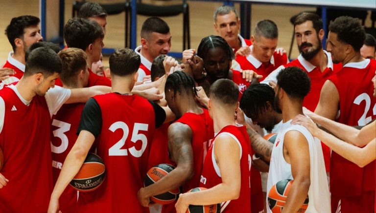 Ερυθρός Αστέρας: Η πρώτη προπόνηση της σεζόν με Μότλεϊ, Βάιλερ-Μπαμπ και Τζόουνς (video)