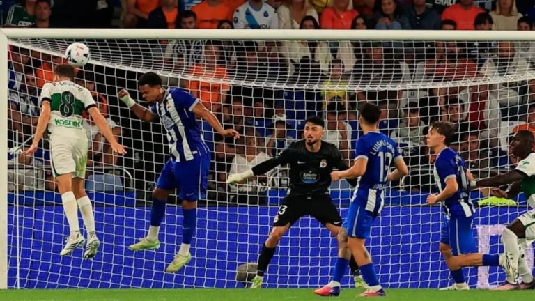 Ντεπορτίβο Λα Κορούνια – Έλτσε 1-1 : Επιστροφή με χτυποκάρδια στο Ριαθόρ (highlights)