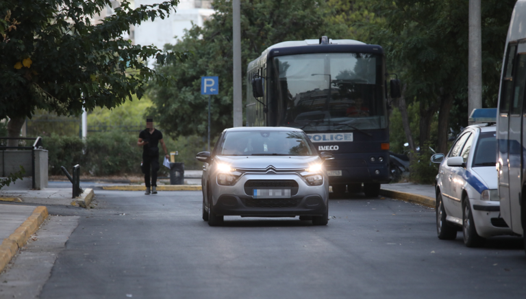 «Μας άλλαξαν το μωρό στο μαιευτήριο, μας έδωσαν ένα σατανιασμένο…»: Ανατριχίλα από τον ισχυρισμό του 43χρονου για τη δολοφονία του μωρού στην Κυψέλη