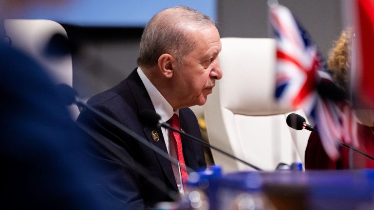 Τι σημαίνει για την Ελλάδα η Συμφωνία της Μέκκας: Ο ρόλος του Ισραήλ, οι μεγάλοι ενεργειακοί διάδρομοι και οι επιδιώξεις του Ερντογάν