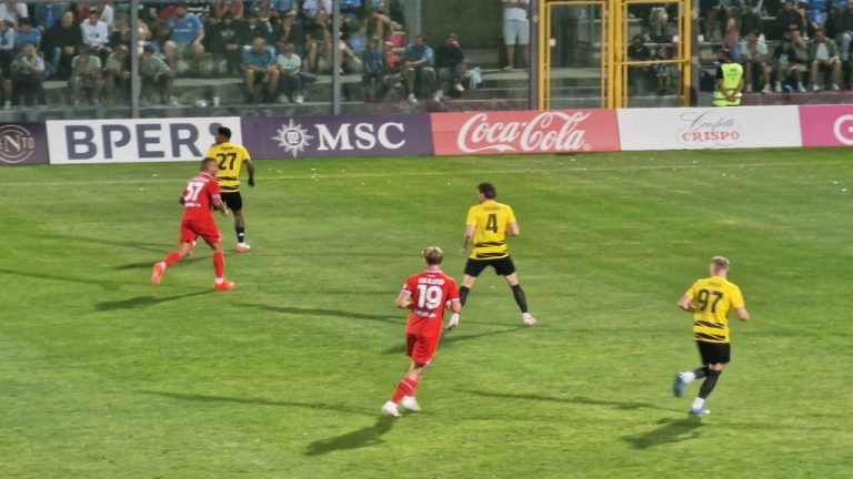 Νάπολι-Άρης 6-2: Τον τιμώρησε για τα λάθη του…