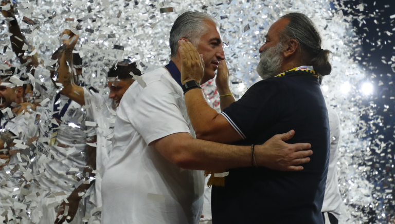 ΑΕΚ – ΟΦΗ: Τα συγχαρητήρια του Ηλιόπουλου σε Μπούση και ποδοσφαιριστές! (photos)