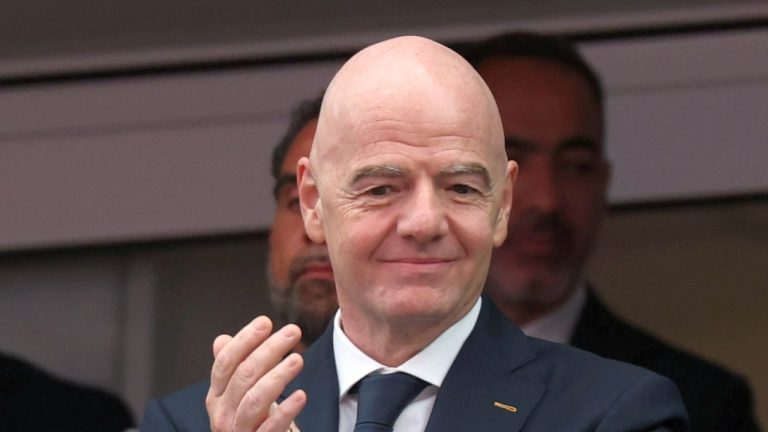 FIFA: Ο Ινφαντίνο υπόσχεται τα πάντα
