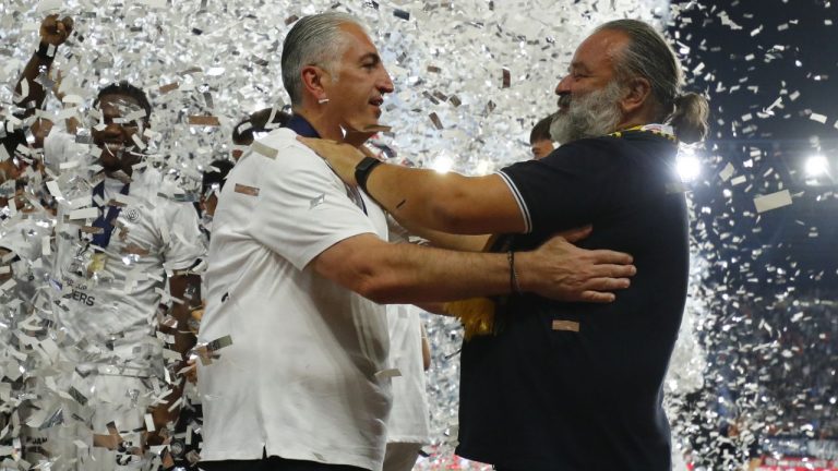 ΟΦΗ για Ηλιόπουλο: «Αυτό είναι το ποδόσφαιρο»! (photo)
