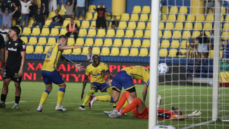 Παναιτωλικός – Καλαμάτα 2-0: Στην κορυφή με 2 στα 2 για την ομάδα του Αγρινίου! (videos)