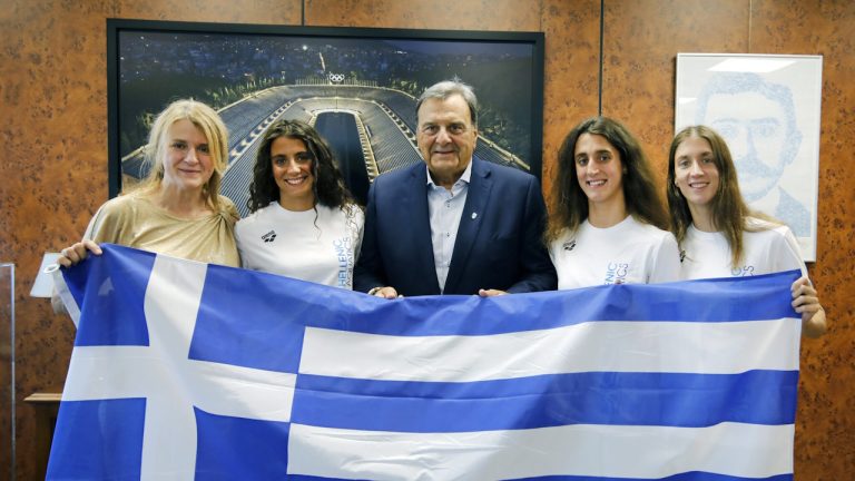 ΕΟΕ: Θερμή υποδοχή στις αδερφές Αλεξανδρή μετά τους θριάμβους στο Ευρωπαϊκό