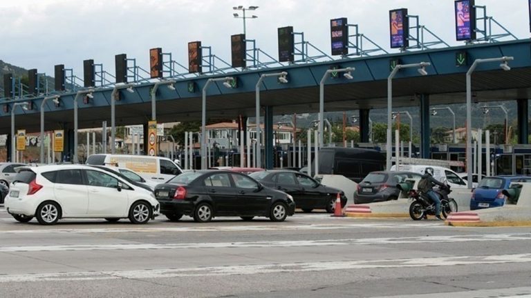 Τελευταίο κύμα εξόδου των αδειούχων για τον Αύγουστο