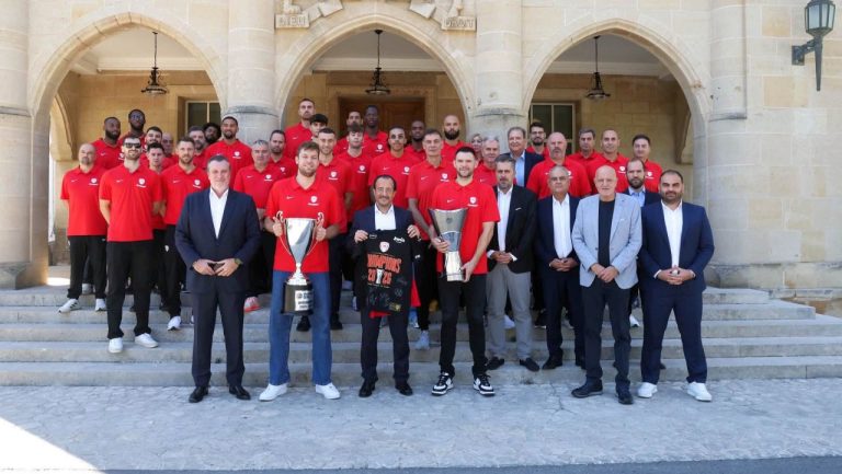 Ολυμπιακός: Συνάντηση με τον Χριστοδουλίδη (pic)