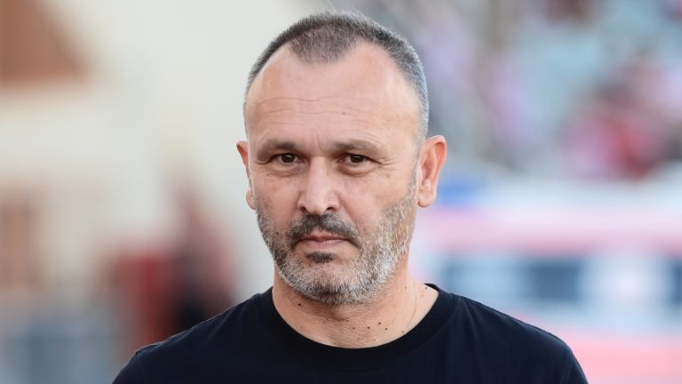 Μπράτσος: «Μπορούν να πετύχουν μεγάλα πράγματα οι παίκτες μου»