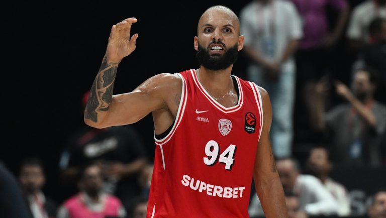 Ολυμπιακός – Φενέρμπαχτσε 92-90: Ο Φουρνιέ υπέγραψε την πρόκριση στον τελικό με ανατροπή (highlights)