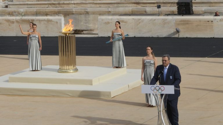 Στο Παναθηναϊκό Στάδιο η Τελετή Αφής και Παράδοσης της Φλόγας για τους Ολυμπιακούς Αγώνες Νέων «Ντακάρ 2026»