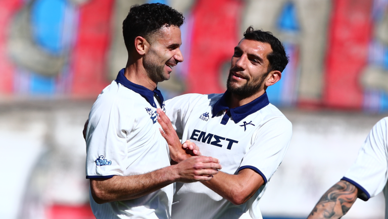 Athens Kallithea – Πανσερραϊκός 2-1: Επιστροφή στις νίκες με πρωταγωνιστή Μανιά!