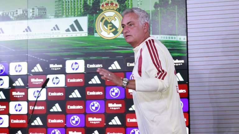Μουρίνιο: «Οι παίκτες μου ήταν αφελείς»
