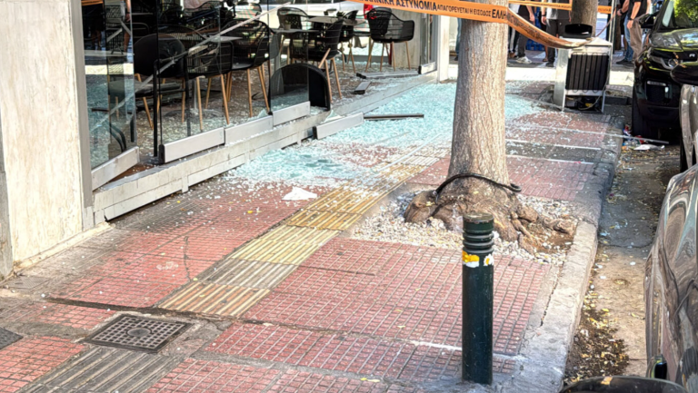 Μέσα από τις φυλακές η εντολή για τις επιθέσεις με χειροβομβίδα σε δύο καφετέριες στο κέντρο της Αθήνας, σε ποιον κρατούμενο εστιάζουν