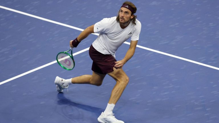Japan Open: Αναβλήθηκε ο αγώνας του Τσιτσιπά