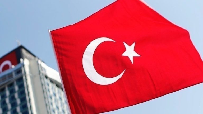 Τουρκία: Πάνω από 150 συλλήψεις σε διαδήλωση ΛΟΑΤΚΙ+