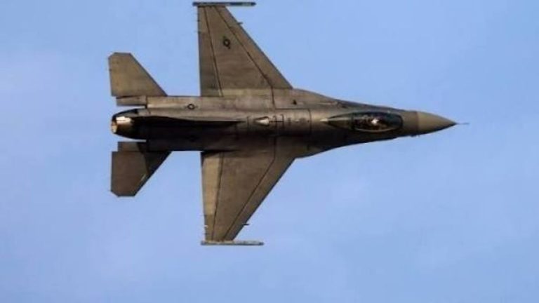 ΗΠΑ: Το Πεντάγωνο αναθέτει στην Boeing την κατασκευή του μελλοντικού μαχητικού της αεροπορίας ναυτικού