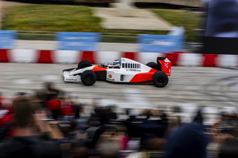 Το Allwyn x McLaren Racing: Live in Athens μέσα από ένα  εντυπωσιακό highlight video και μοναδικές φωτογραφίες