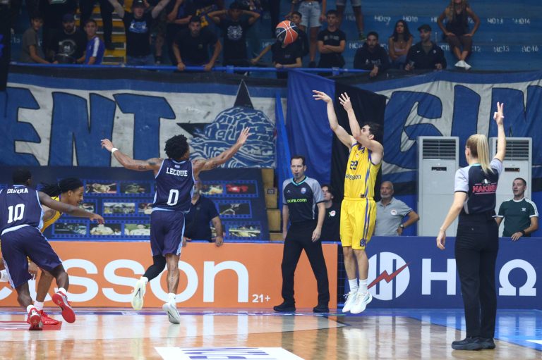 Περιστέρι – Ηρακλής 91-89: Ο Παπαδάκης το… πήρε στην παράταση