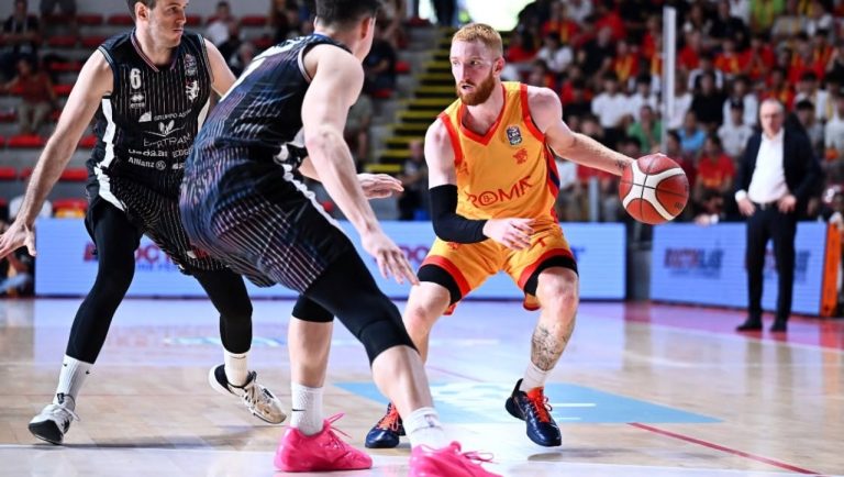 Ρόμα-Λιετκαμπέλις 92-87: «Επιβίωσε» με Μέινιον και Σιμόνοβιτς για το ποδαρικό (highlights)