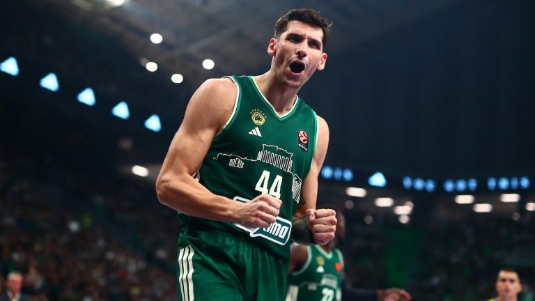 Μήτογλου: “Χαιρόμαστε το μπάσκετ που παίζουμε-Μου αρέσει να μαθαίνω από τον Μπατίστ”