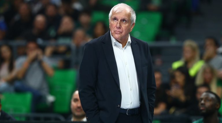 Ομπράντοβιτς: «Δεν είναι φυσιολογικό να έχουμε 11 παίκτες!» 