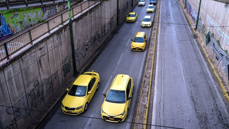 Αντιμέτωπος με κακούργημα ο 35χρονος που επιτέθηκε άγρια σε οδηγό ταξί, κόβοντάς της το αυτί