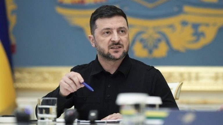 Ζελένσκι: Θα ζητήσει σήμερα από τους ηγέτες της ΕΕ να επαναβεβαιώσουν τη στήριξή τους στο Κίεβο